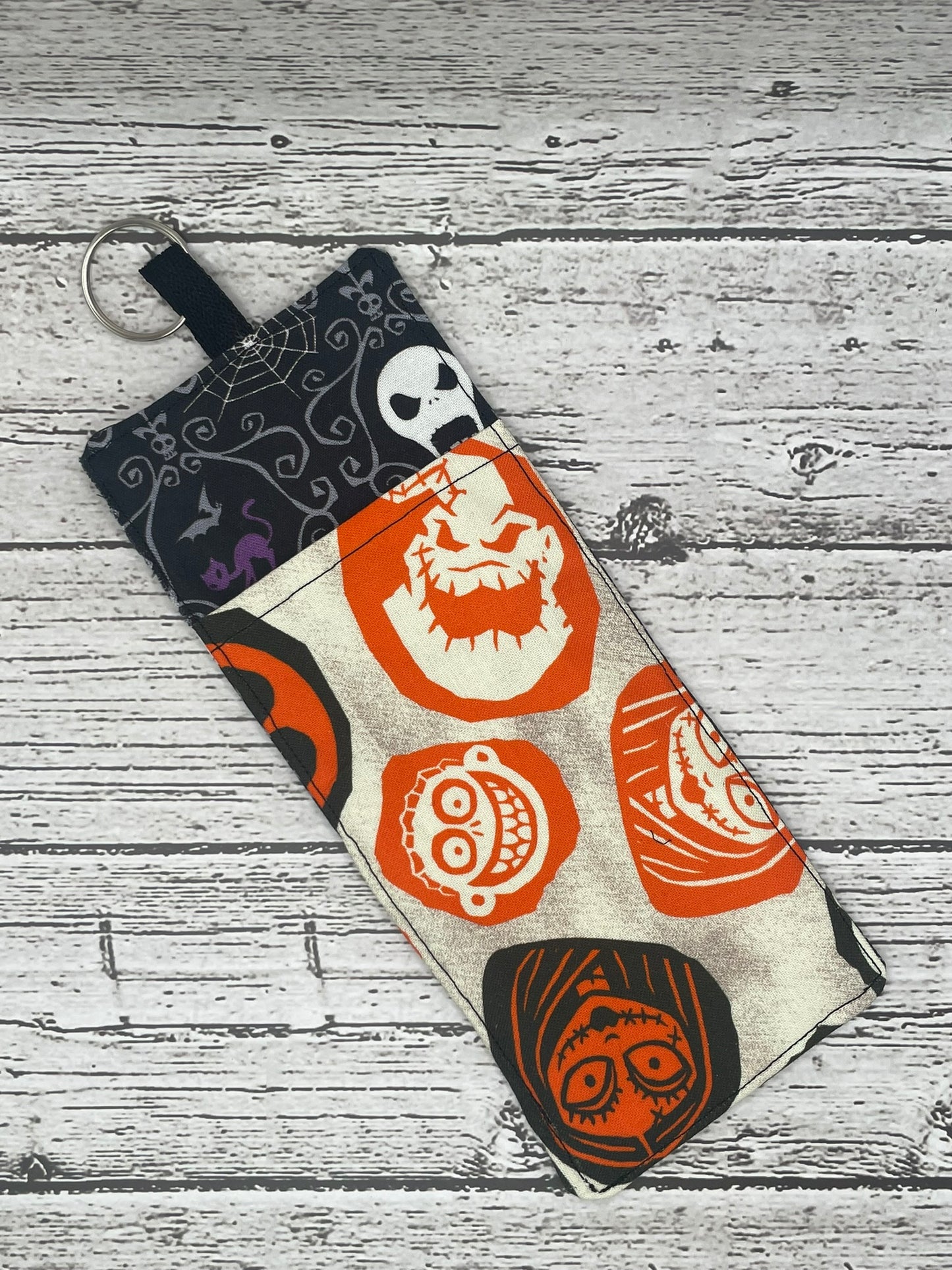 NIGHTMARE BEFORE CHRISTMAS, PEN POCKET LANYARD